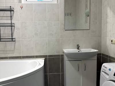 квартира за адресою Рильського вул., 5-В