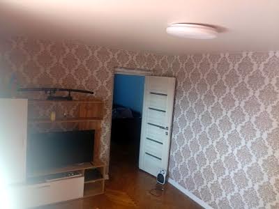 квартира по адресу Леси Украинки бульв., 9
