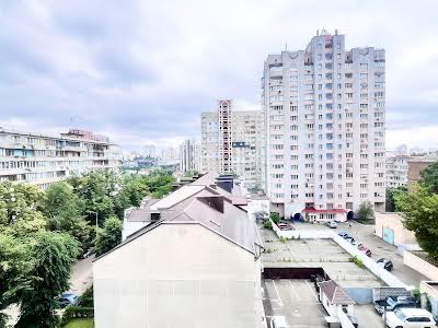 квартира за адресою Печенізька вул., 34