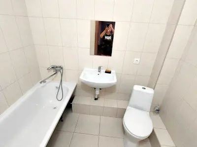 квартира за адресою Ревуцького вул., 54