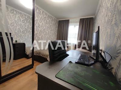 квартира за адресою Генерала Петрова вул., 33