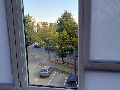 квартира по адресу 24-го Августа ул., 24