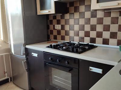 квартира по адресу Михаила Лушпы просп., 25