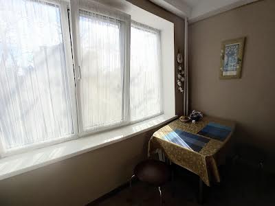 квартира за адресою Миропільська, 23
