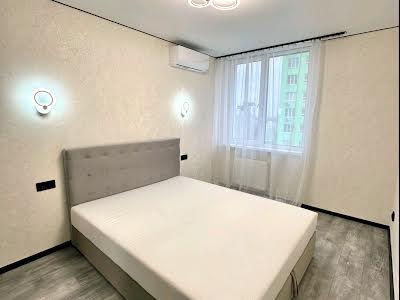 квартира за адресою Василя Симоненка вул., 107