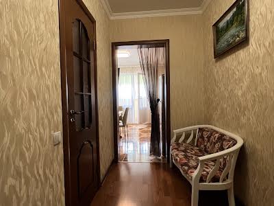 квартира за адресою Миколи Лаврухіна вул., 14