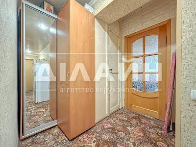 квартира за адресою Профспілок пл., 3