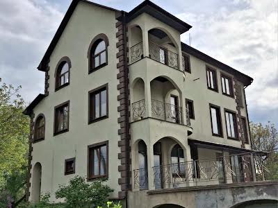 дом по адресу Луговая ул.