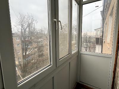 квартира за адресою Хамзата Ґелаєва вул. (Хабаровська), 1