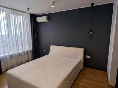 квартира по адресу Анатолия Петрицкого ул., 15
