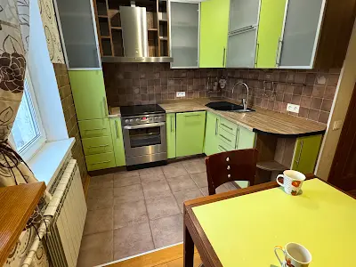 квартира по адресу Чернобыльская ул., 21