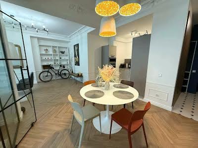 квартира за адресою Лесі Українки бульв., 7-В