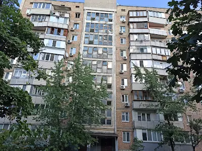 квартира за адресою Героїв полку 