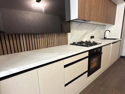 квартира по адресу Володимирська ул., 4