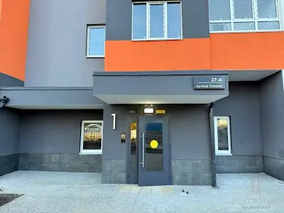 квартира за адресою Озерна вул., 27а