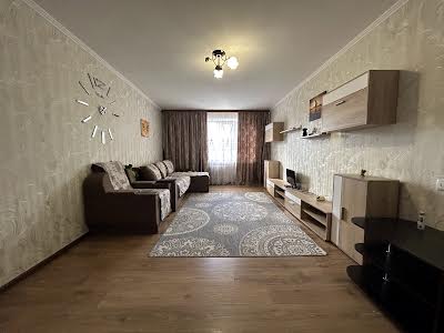 квартира за адресою Симиренка вул., 31