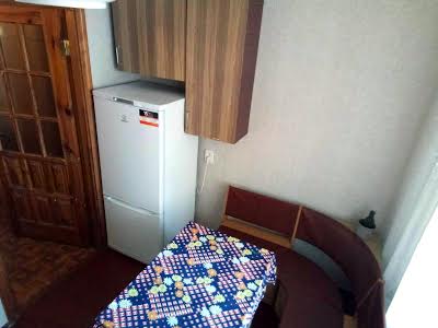квартира по адресу Ларисы Руденко ул., 3-Б