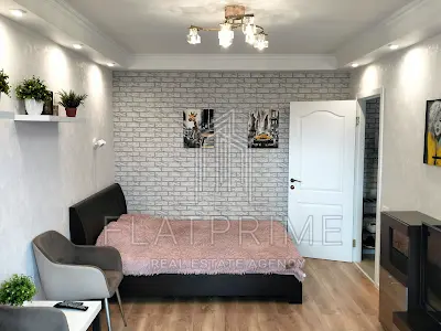 квартира за адресою Івана Миколайчука вул. (Серафимовича), 5/1