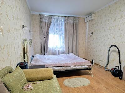 квартира за адресою Олени Пчілки вул., 6
