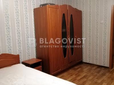 квартира за адресою Михайла Максимовича вул. (Онуфрія Трутенка), 7-В