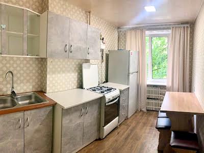 квартира за адресою Героїв просп., 11