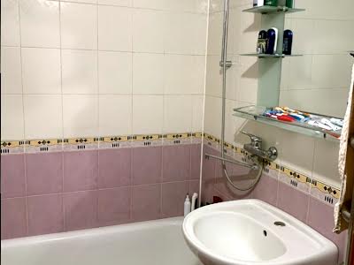 квартира за адресою Драгоманова вул., 12