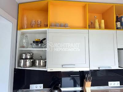 квартира за адресою Перемоги просп., 61а