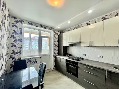 квартира за адресою Боголюбова вул., 35