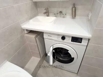 квартира за адресою Академіка Заболотного вул., 1б