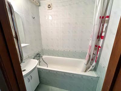 квартира по адресу Героев просп., 50
