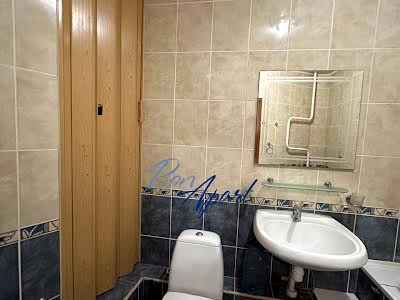 квартира за адресою Драгоманова вул., 1 Б