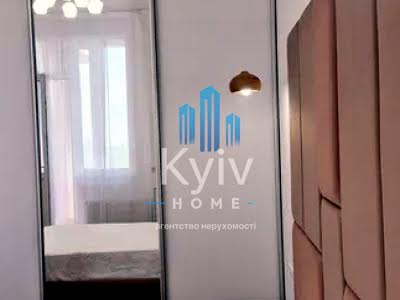 квартира по адресу Василия Тютюнника ул. (Анрі Барбюса), 37/1