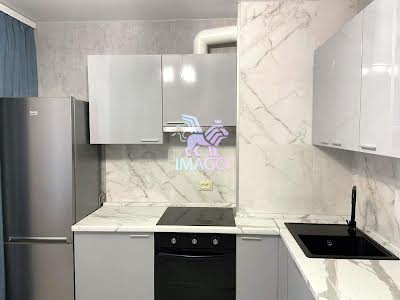 квартира за адресою Ревуцького вул., 54