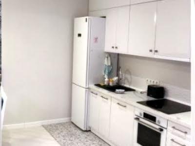 квартира за адресою Каховська вул., 60