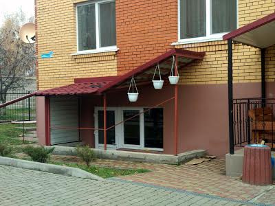 коммерческая по адресу Кропивницького, 7