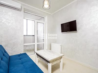 квартира за адресою Борткевича вул., 5