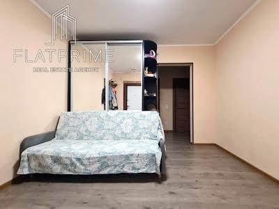 квартира за адресою Ревуцького вул., 54