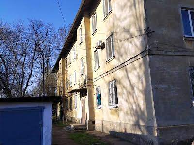 квартира за адресою Криворізька вул., 38