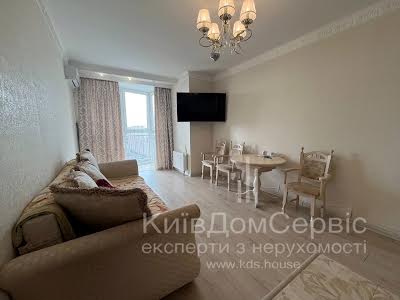 квартира за адресою Драгоманова вул., 2Б