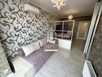 квартира за адресою Драгоманова вул., 2Б