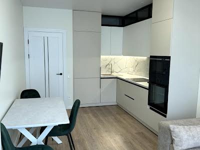 квартира по адресу Олександра Олеся ул., 5а