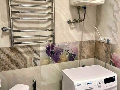 квартира за адресою Авіаконструктора Ігоря Сікорського вул. (Танкова), 4-Б