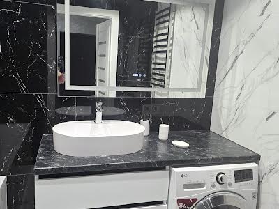 квартира по адресу Андрея Мельника ул., 10