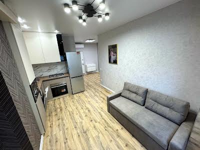квартира за адресою Набережна Перемоги вул., 112-Д