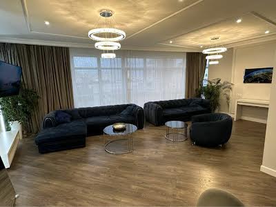 квартира по адресу Кловский спуск, 7