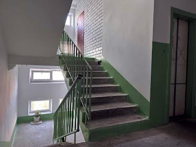квартира по адресу Крушельницкой пер. (Людмили Мокієвської), 1