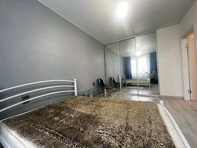 квартира за адресою Машинобудівників вул., 29