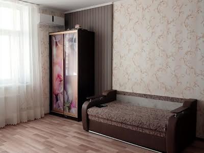 квартира за адресою Анни Ахматової вул., 22