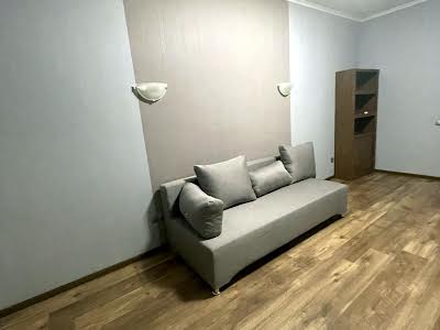 квартира за адресою Сім'ї Кульженків вул. (Петра Дегтяренка), 33