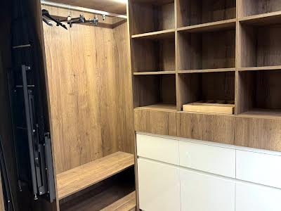квартира по адресу Раисы Окипной ул., 18